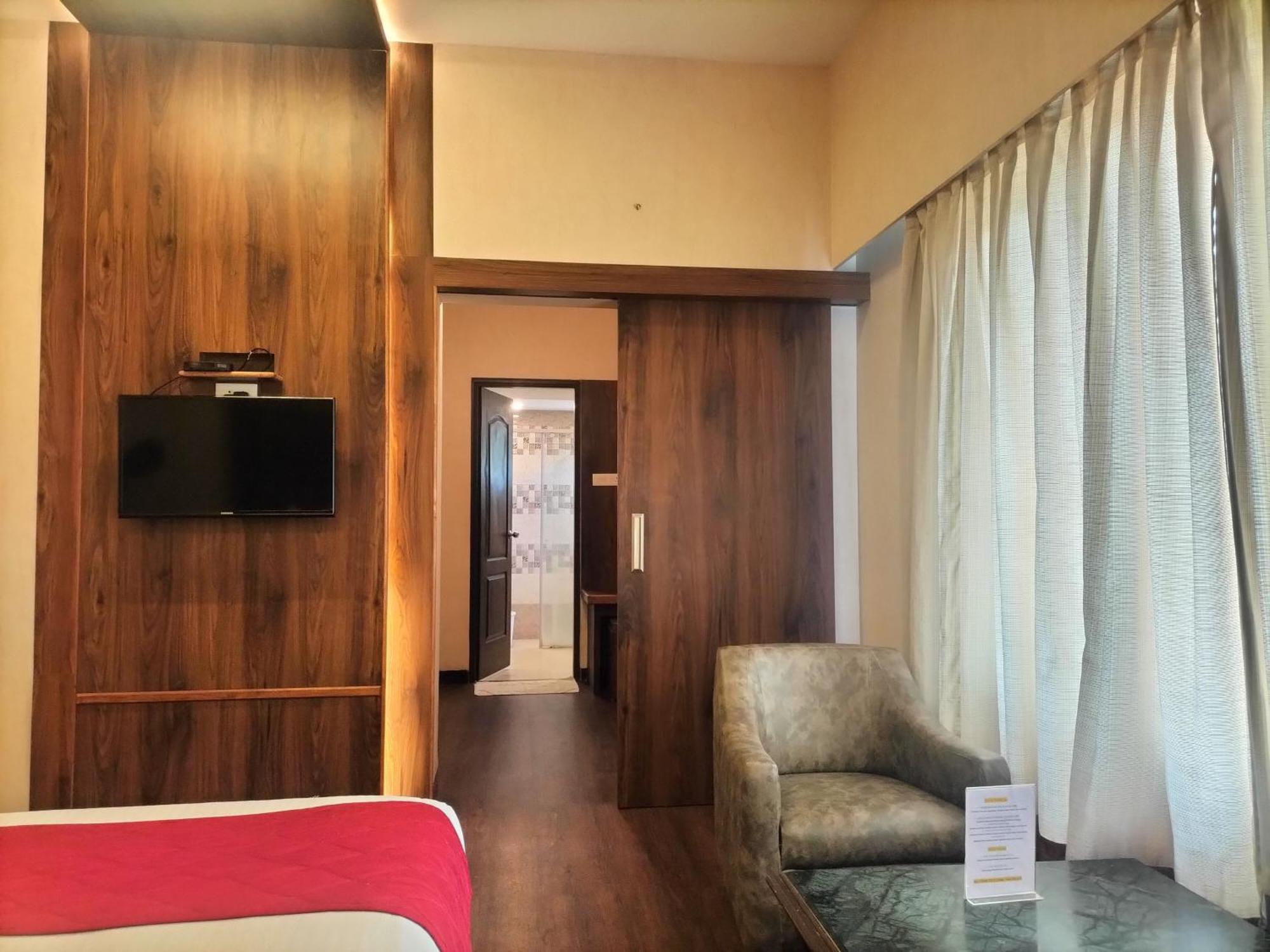 Zip By Spree Hotels Surabi International Vellore Exterior foto