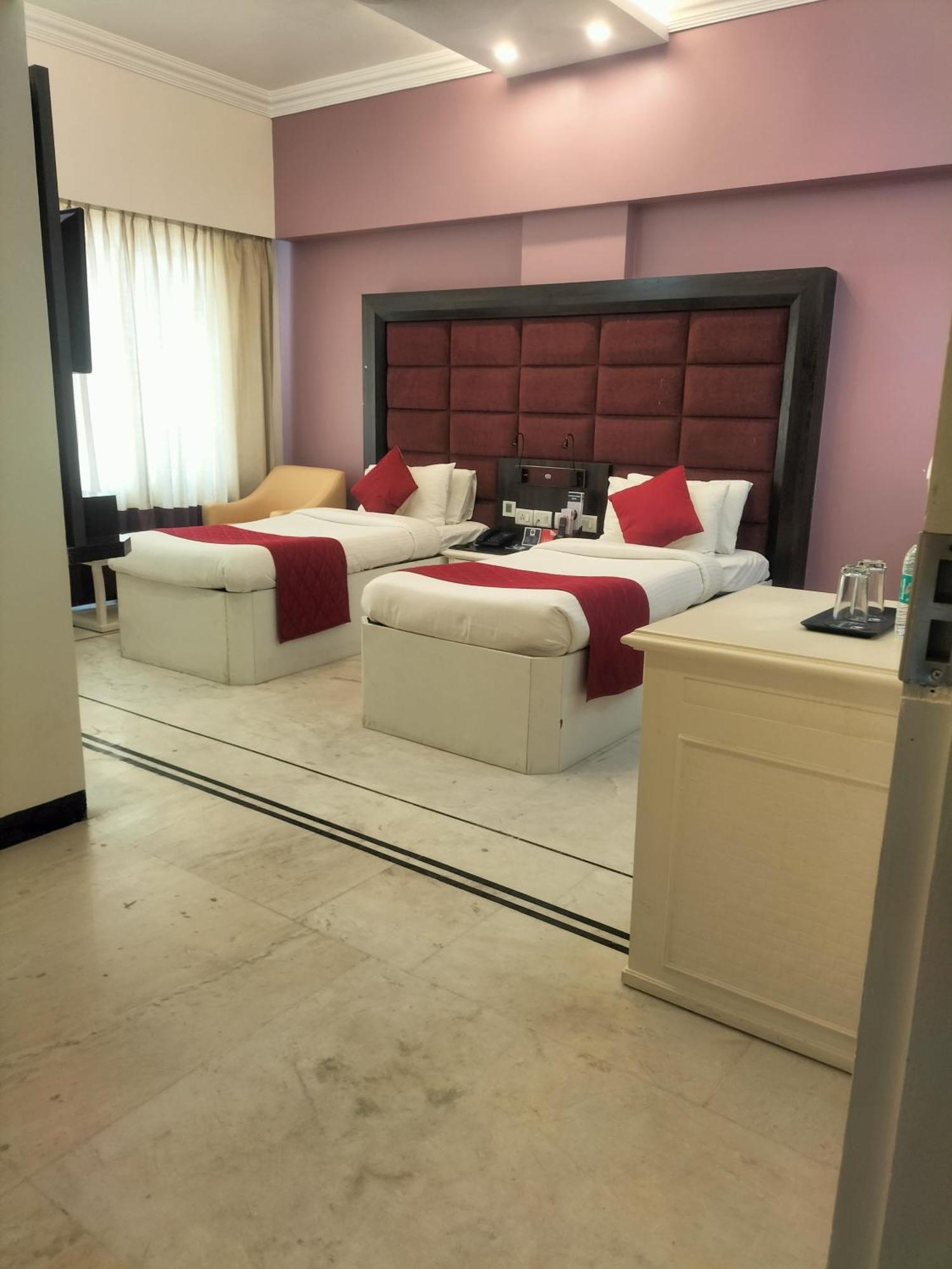 Zip By Spree Hotels Surabi International Vellore Exterior foto