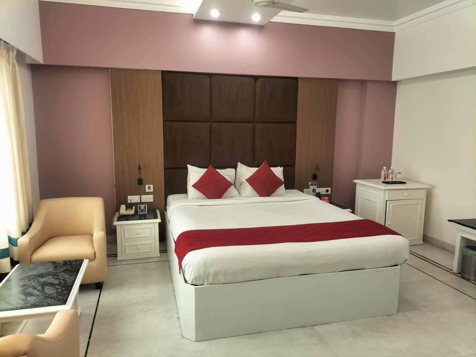 Zip By Spree Hotels Surabi International Vellore Exterior foto